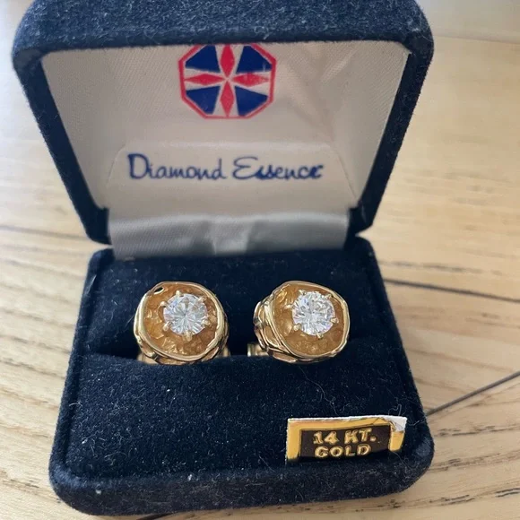 Diamond Essence 14k solid cufflinks simulated Diamond solitaire - Picture 10 of 12